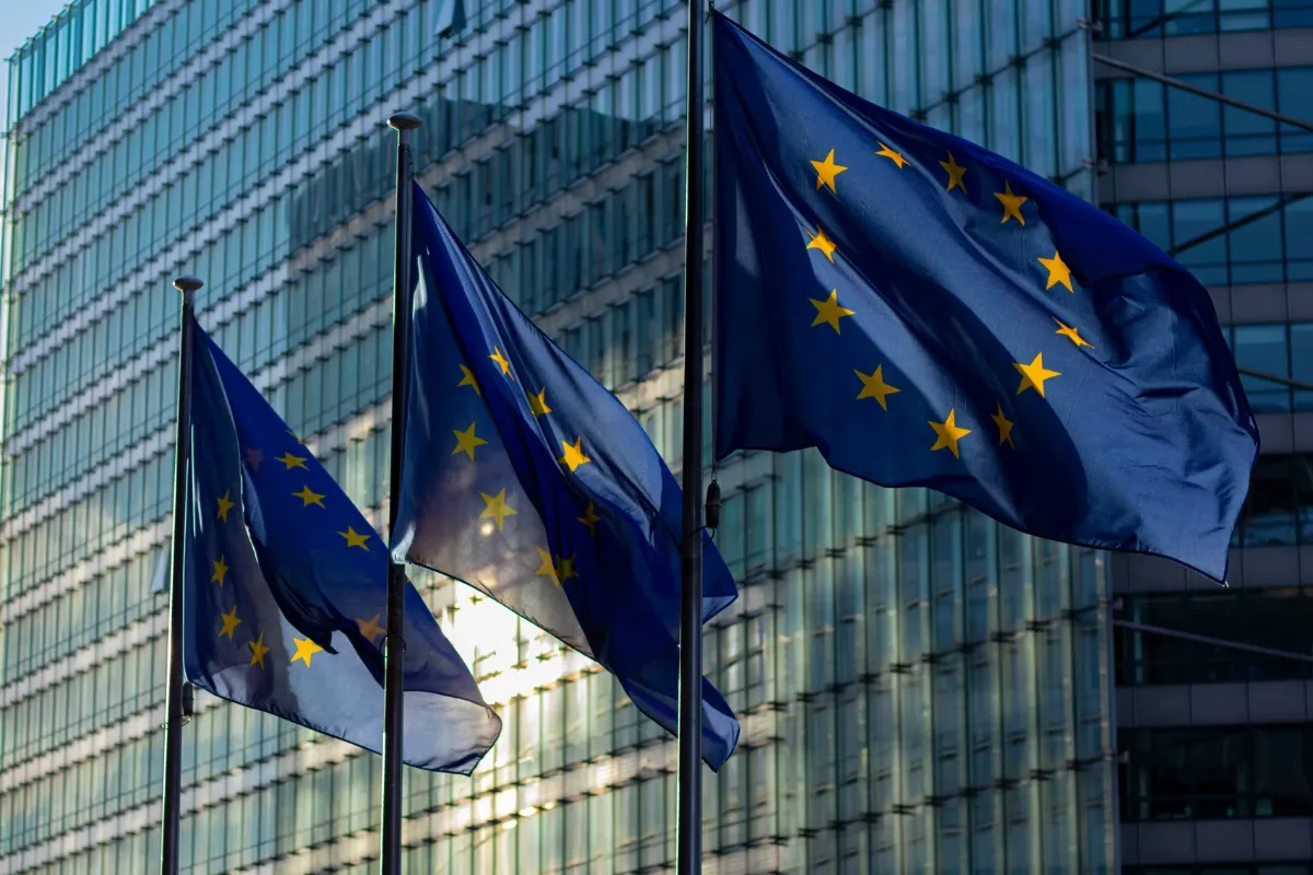EUは、トークン化およびグローバルなステーブルコインに関するMiCAの規則を拡大することを検討