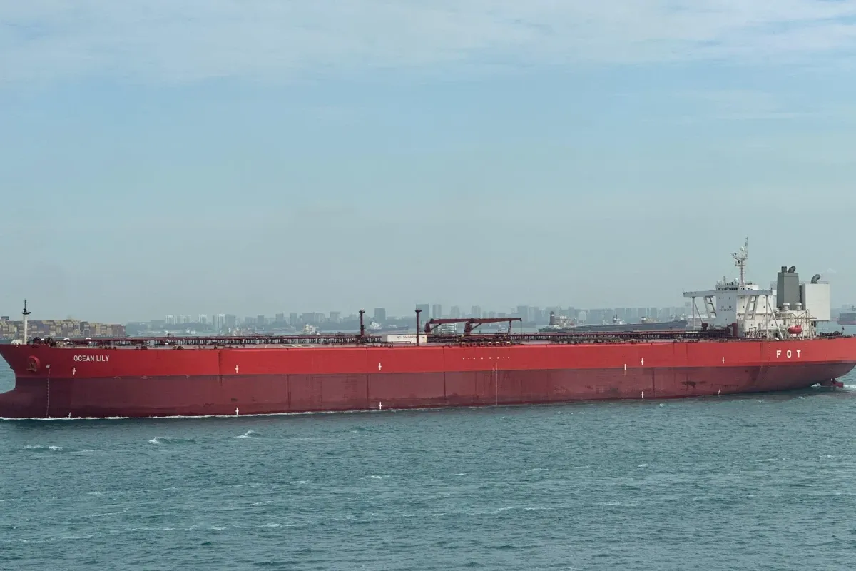 Petróleo dispara hoje após ataque a navio e novas ameaças de Trump ao Irã